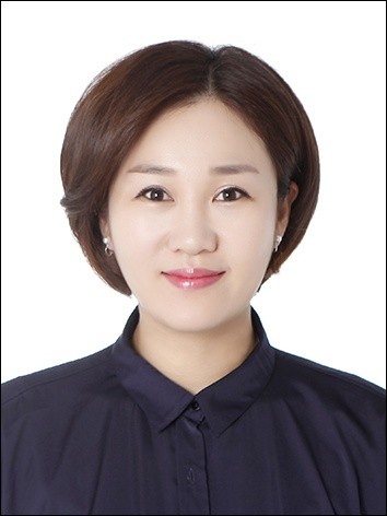 이진영 사진